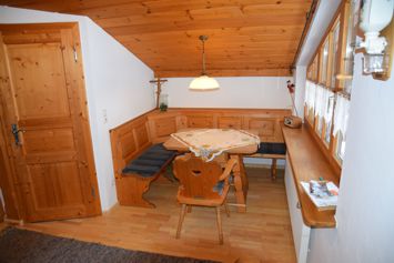 Beschreibung: D:\Sepp\htdocs\Tisch.jpg